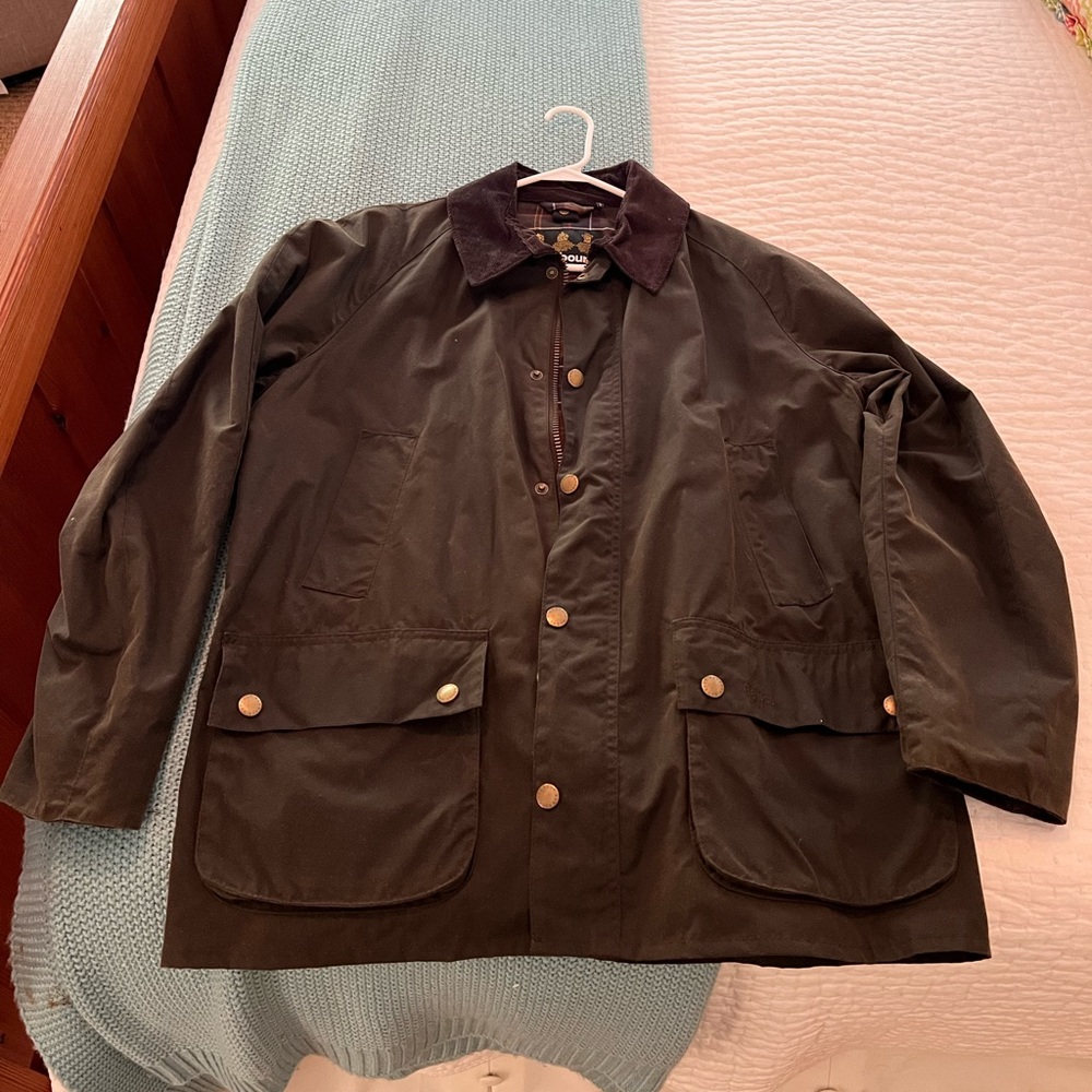 Olive Barbour Classic Bedale Jacket NWOT 

XL- perfect for men or women!